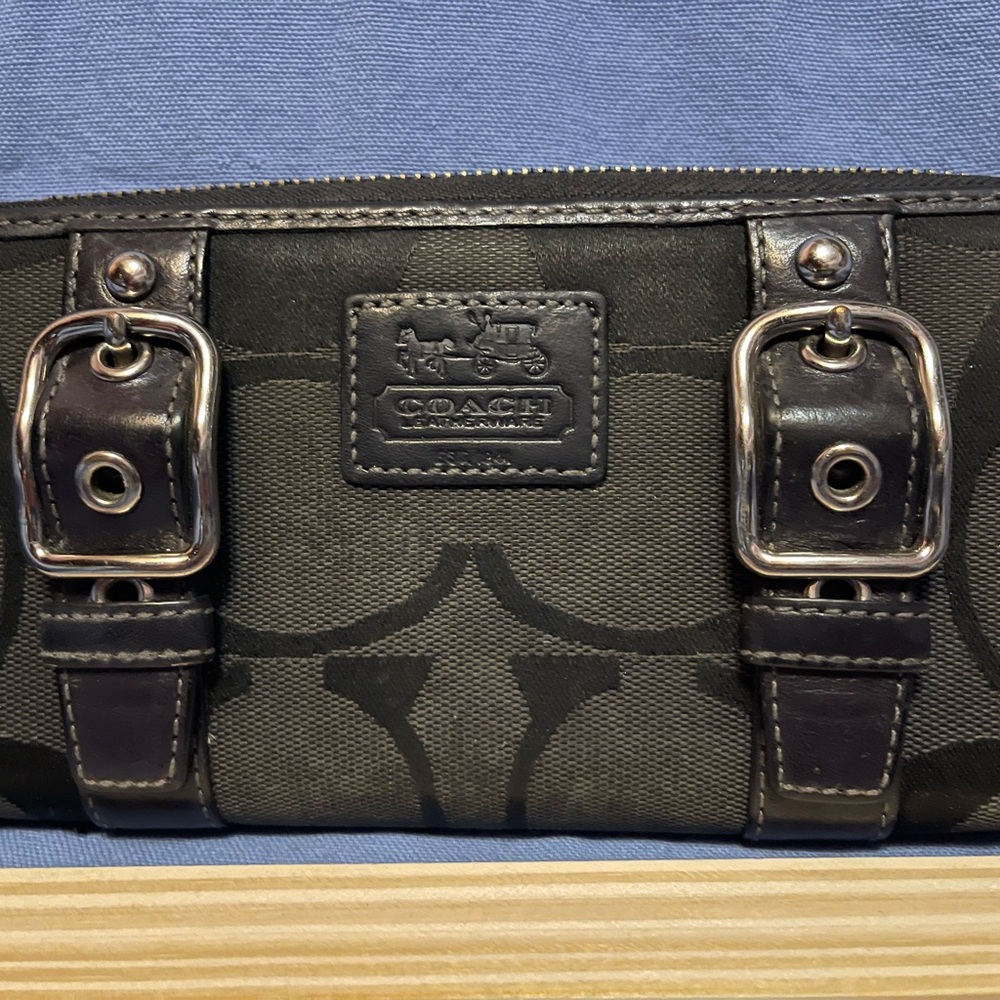Coach wallet